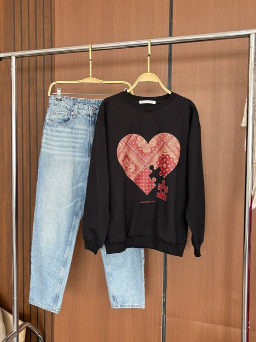 Sweater Black