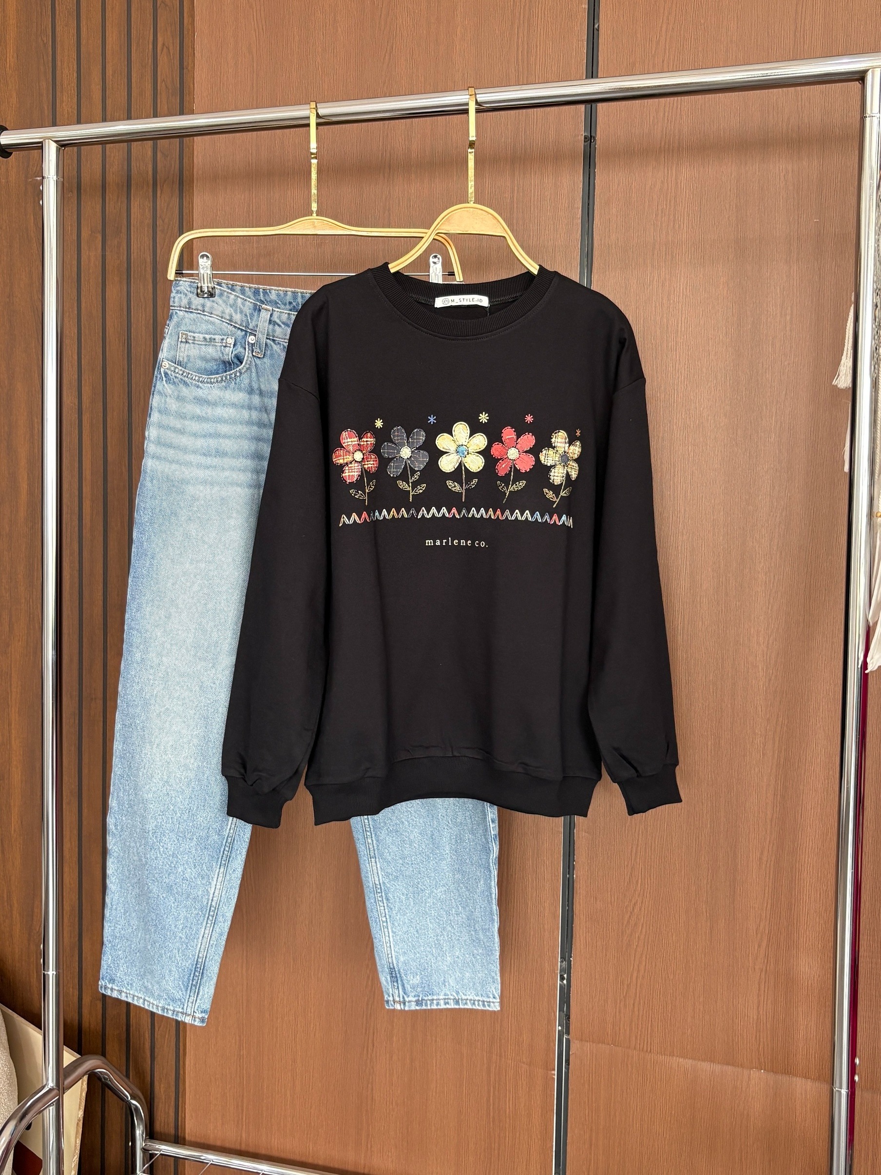Sweater Black