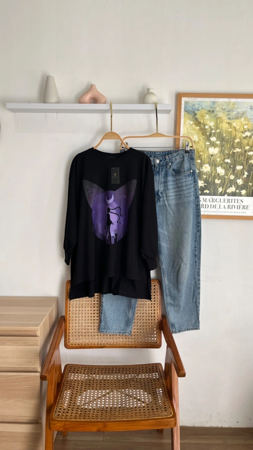 Image of Tshrit LS Sailor Moon Black