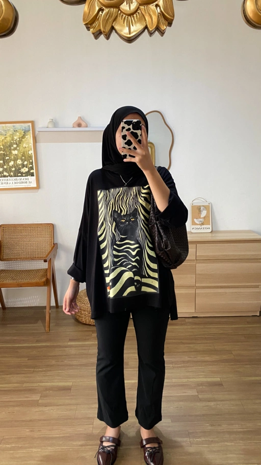 Image of Tshirt BM Catty Black