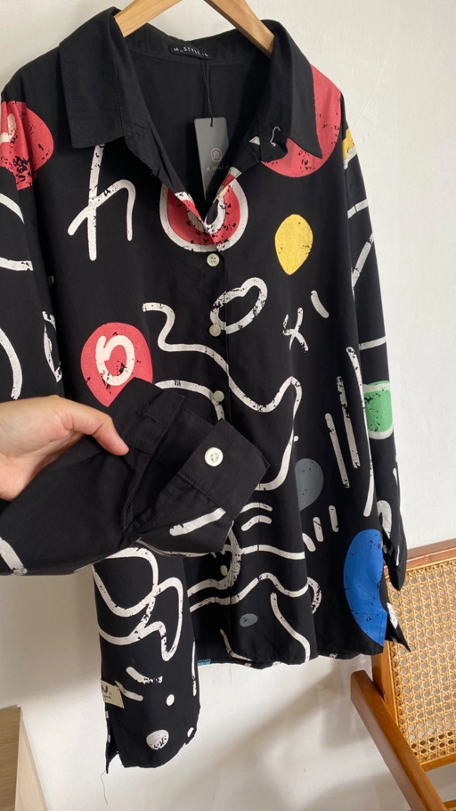 Image of Shirt Rora Black