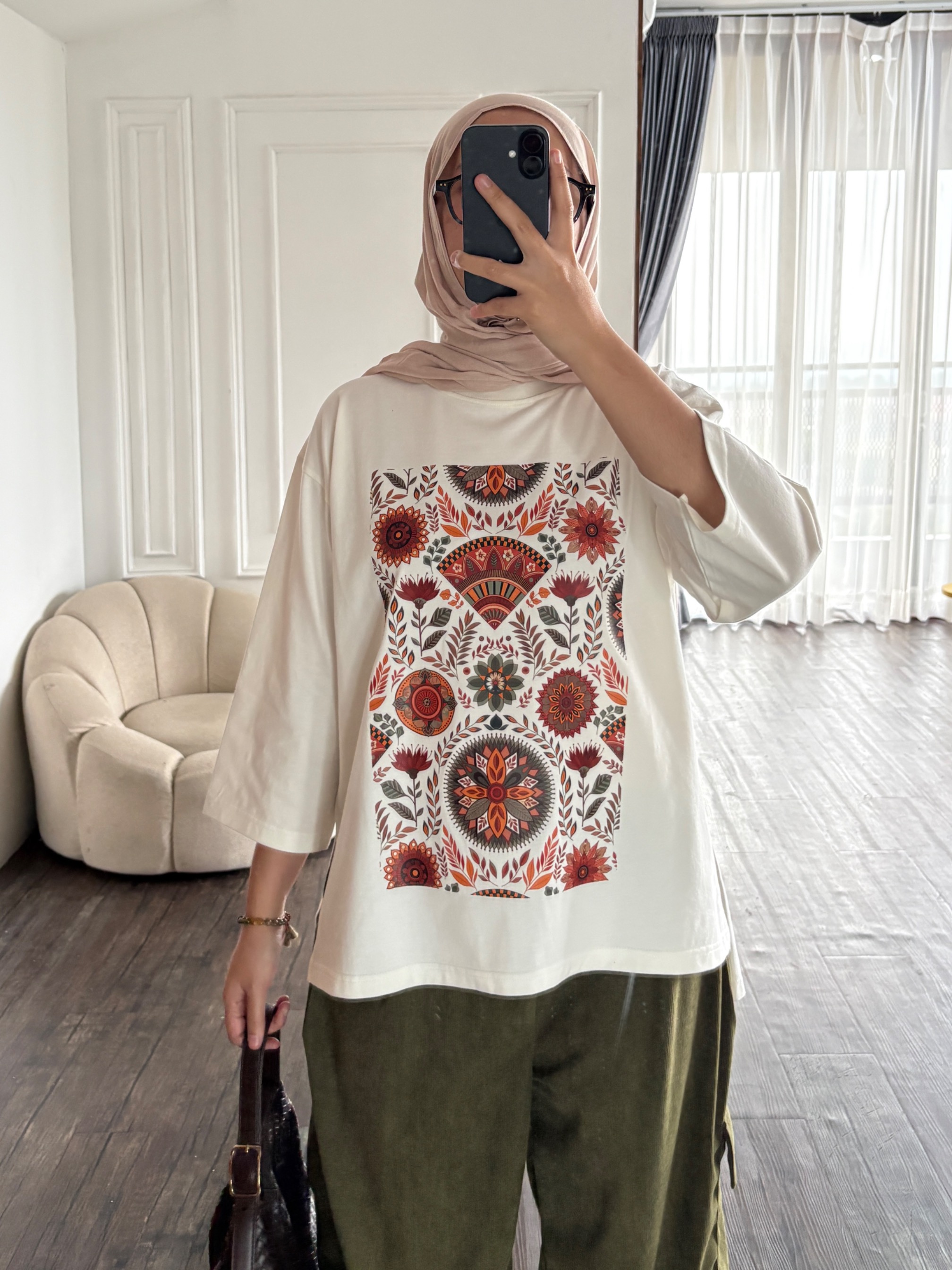 Tshirt Tee BW (Banyak Motif)
