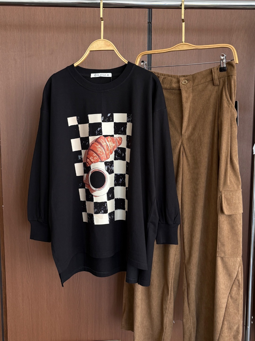 Tshirt LS Black (Motif Pilihan)