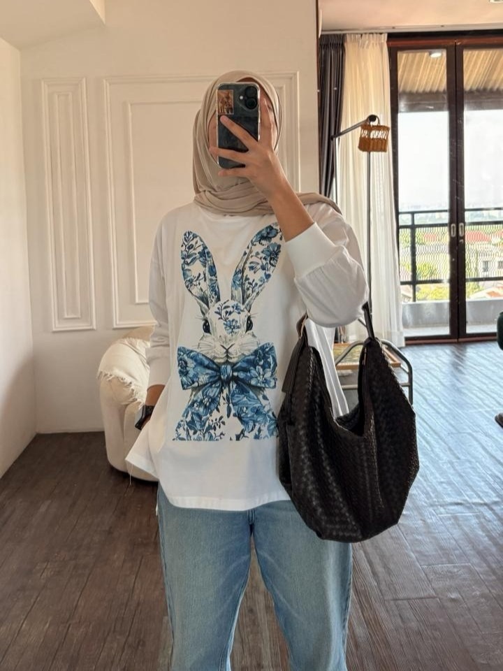 Tshirt LS White (Klik Untuk Motif Lain)