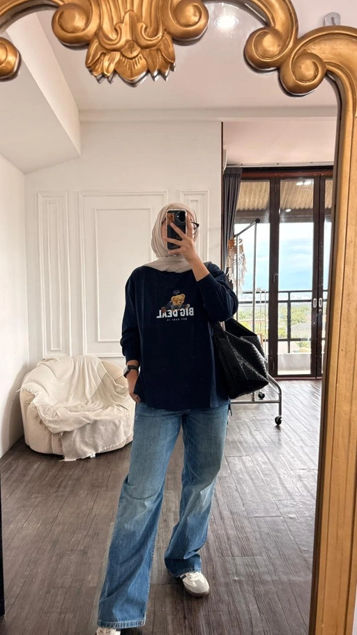 Image of Tshirt LS Navy Teddy Big Deal