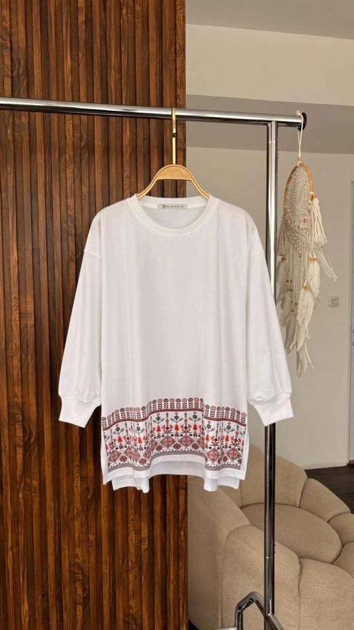 Image of Tshirt LS White Ethnic New