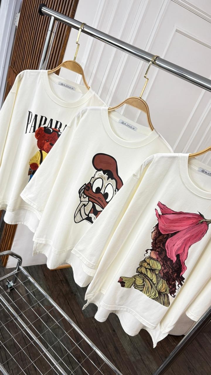 Tshirt TEE BW Character