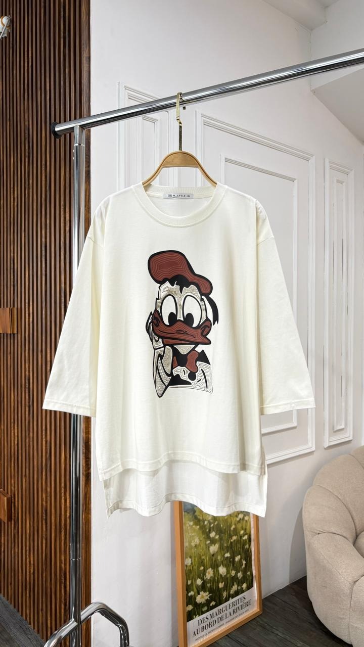 Tshirt TEE BW Character