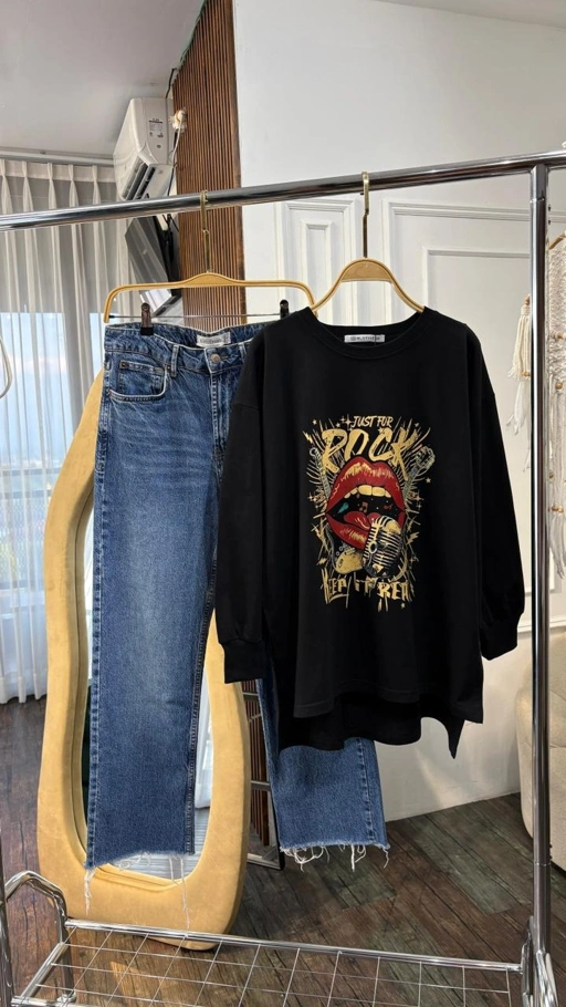 Image of Tshirt LS Black (Buka Untuk Melihat Motif Lain)