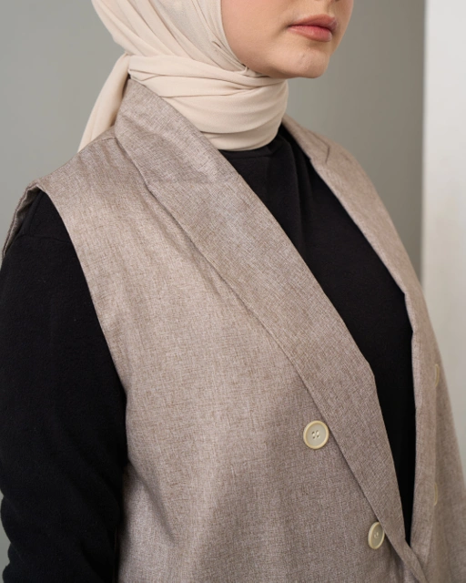 Image of HAURA VEST