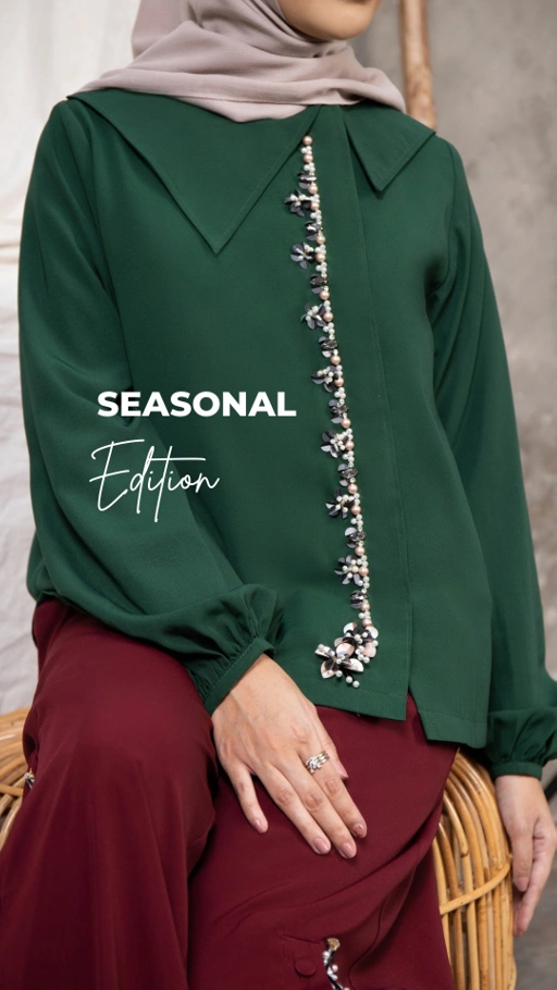 Image of JEHA BLOUSE SEASONAL EDITION 