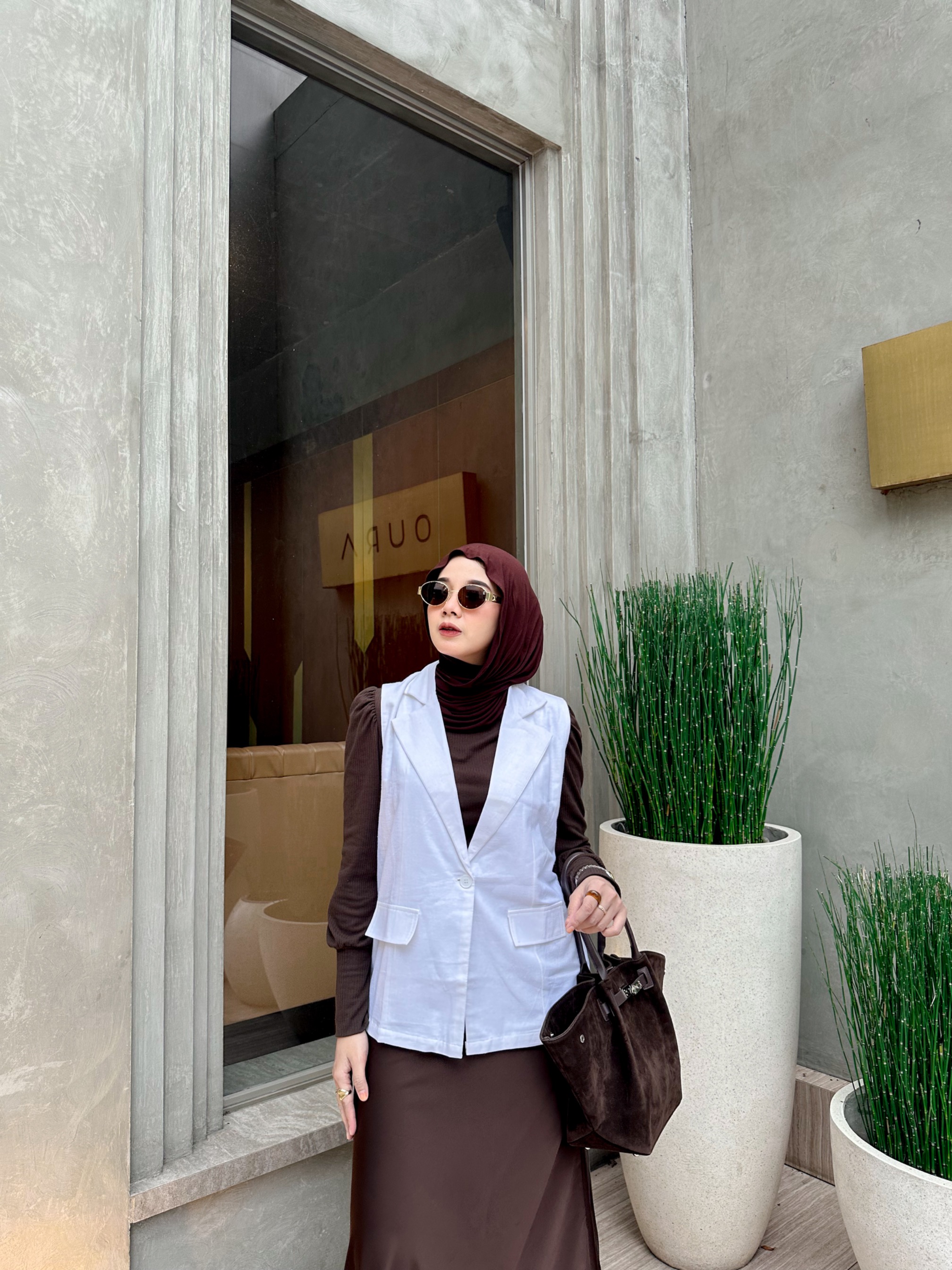 VIONA VEST