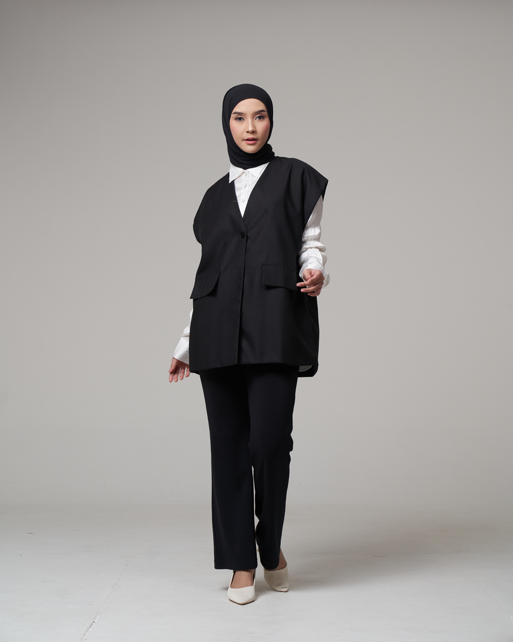 ELEA VEST