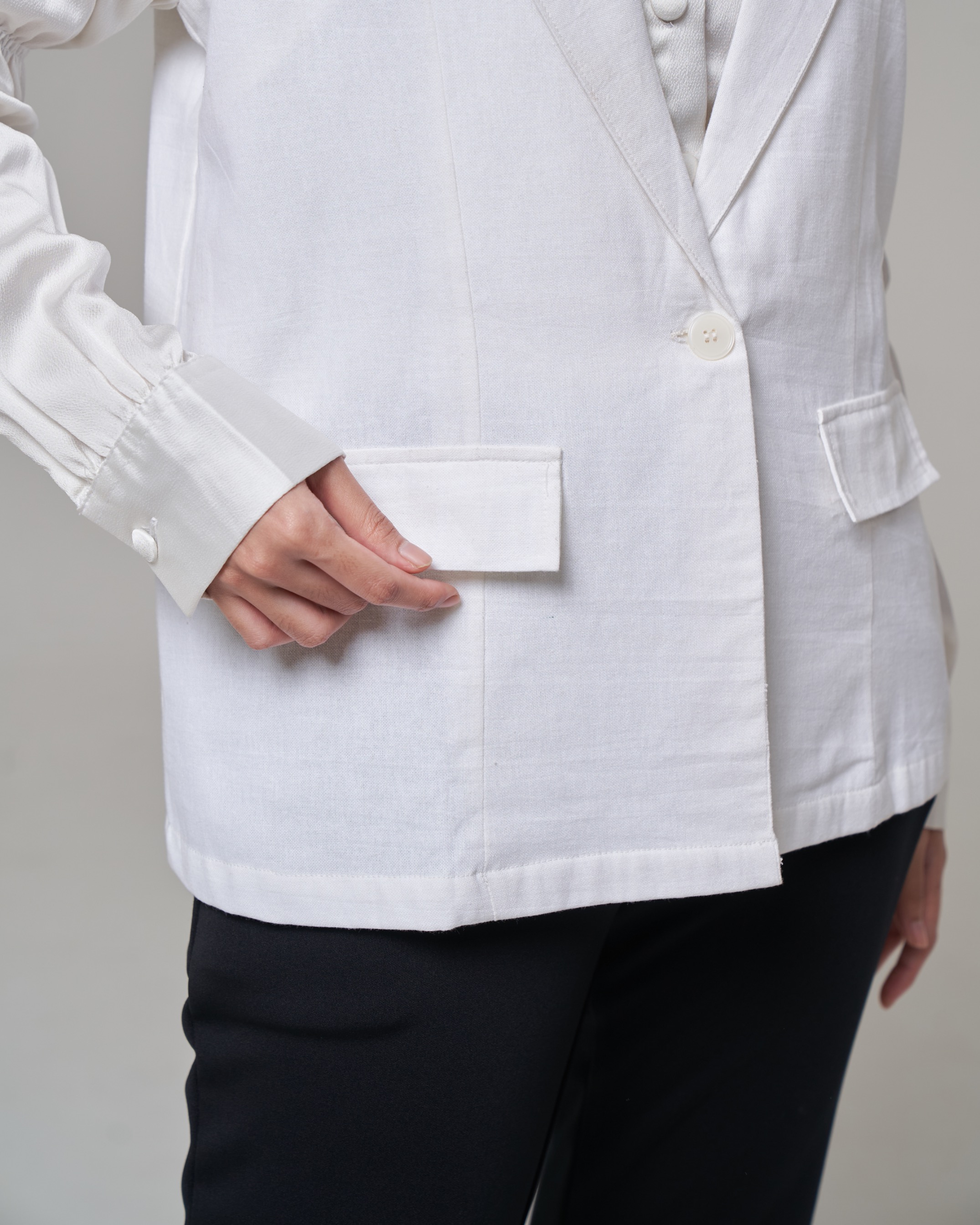 VIONA VEST
