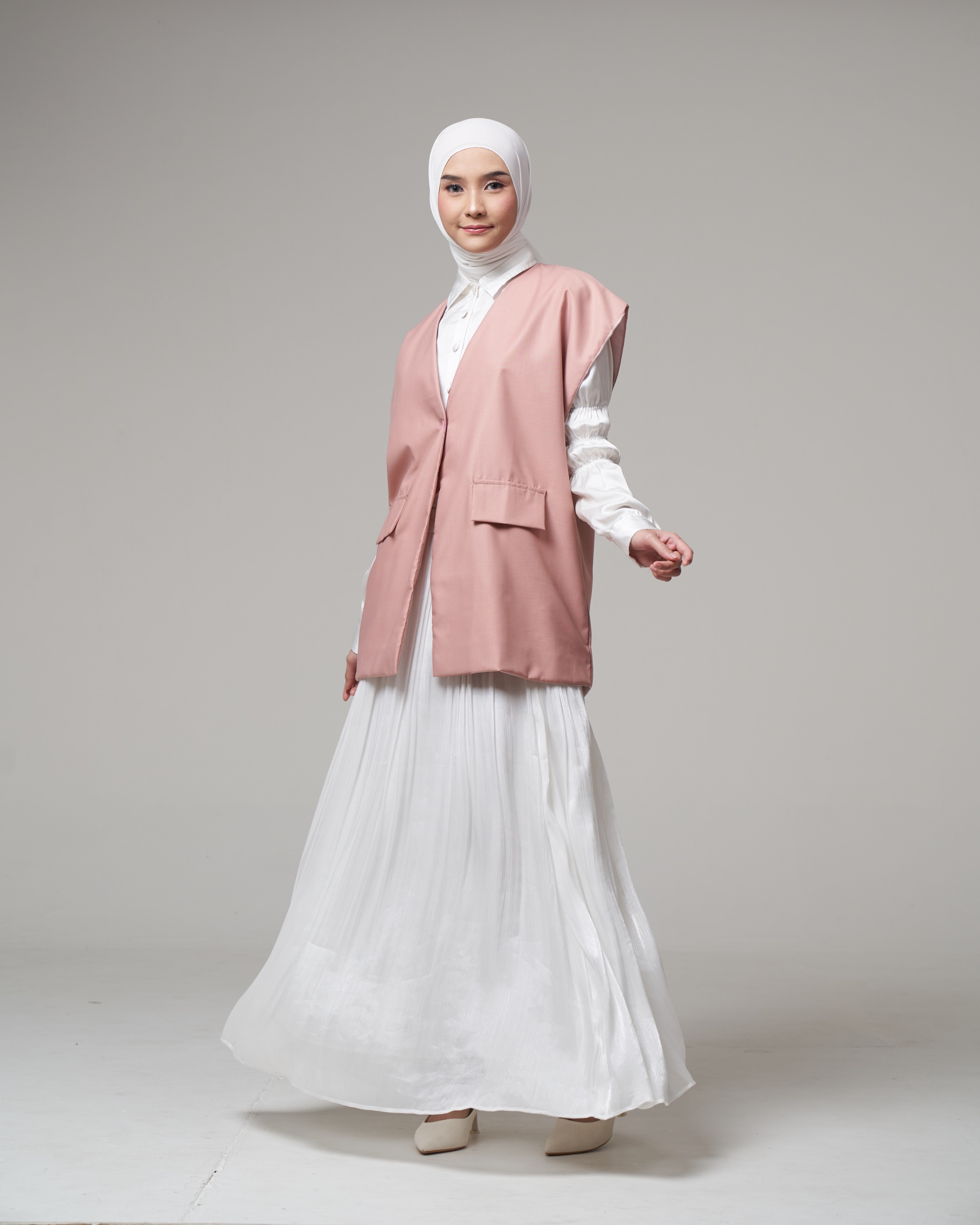 ELEA VEST