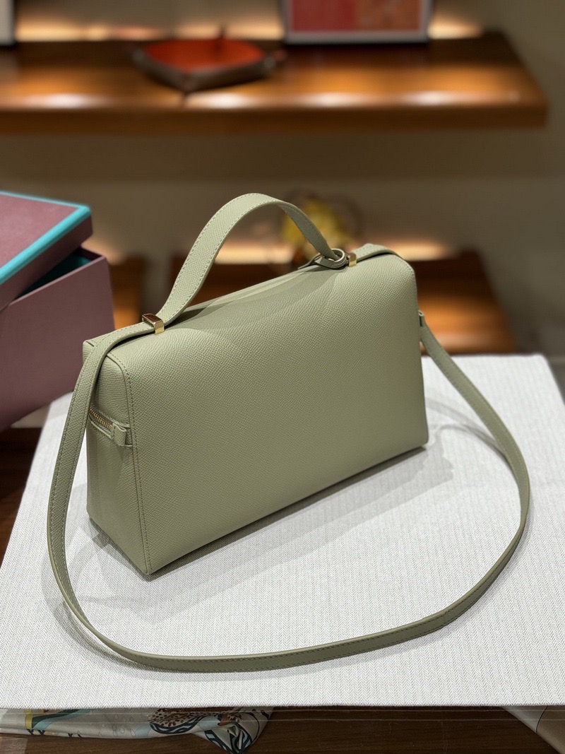 LOUI SAGE 27 TEXTURED LEATHER