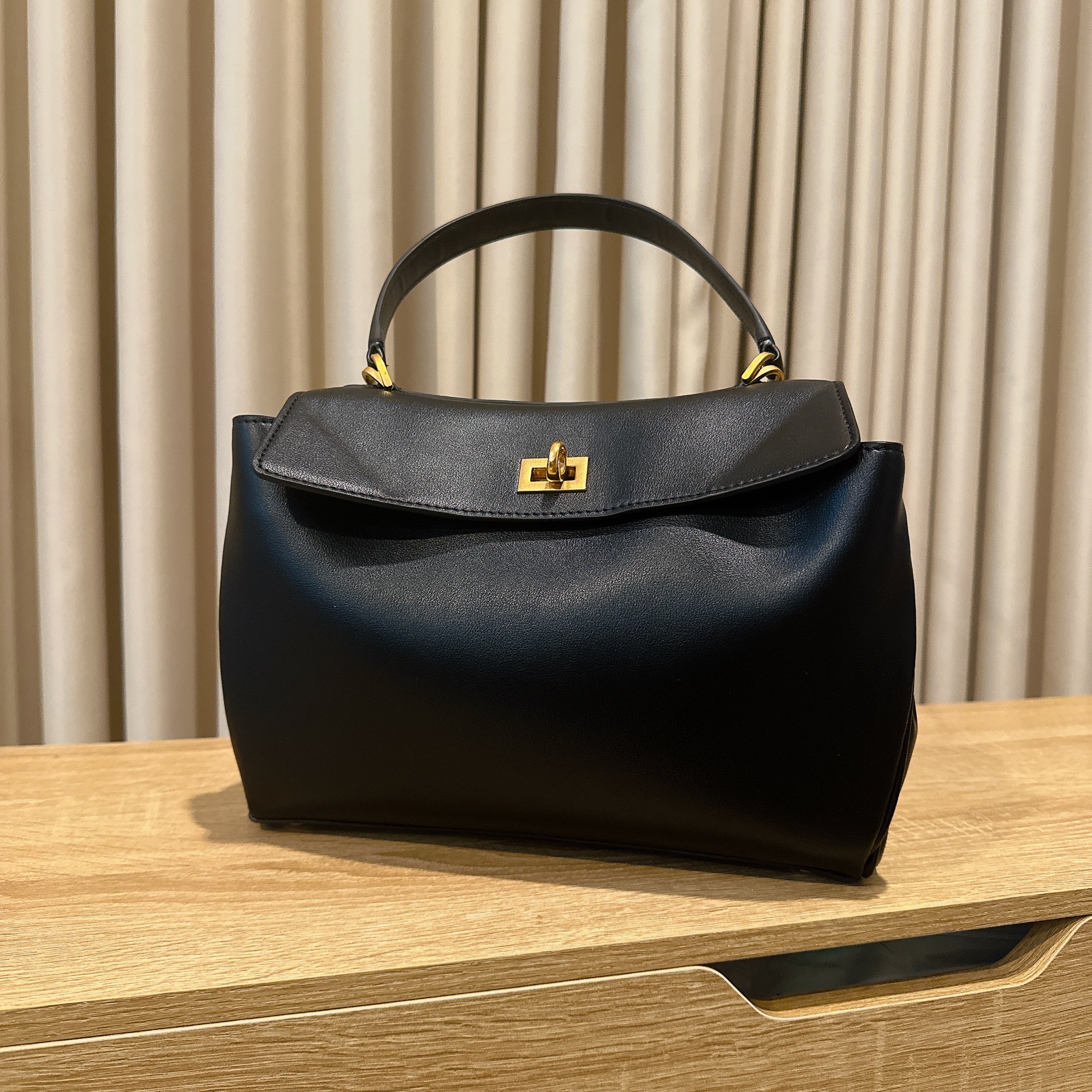 OSLO BLACK GHW