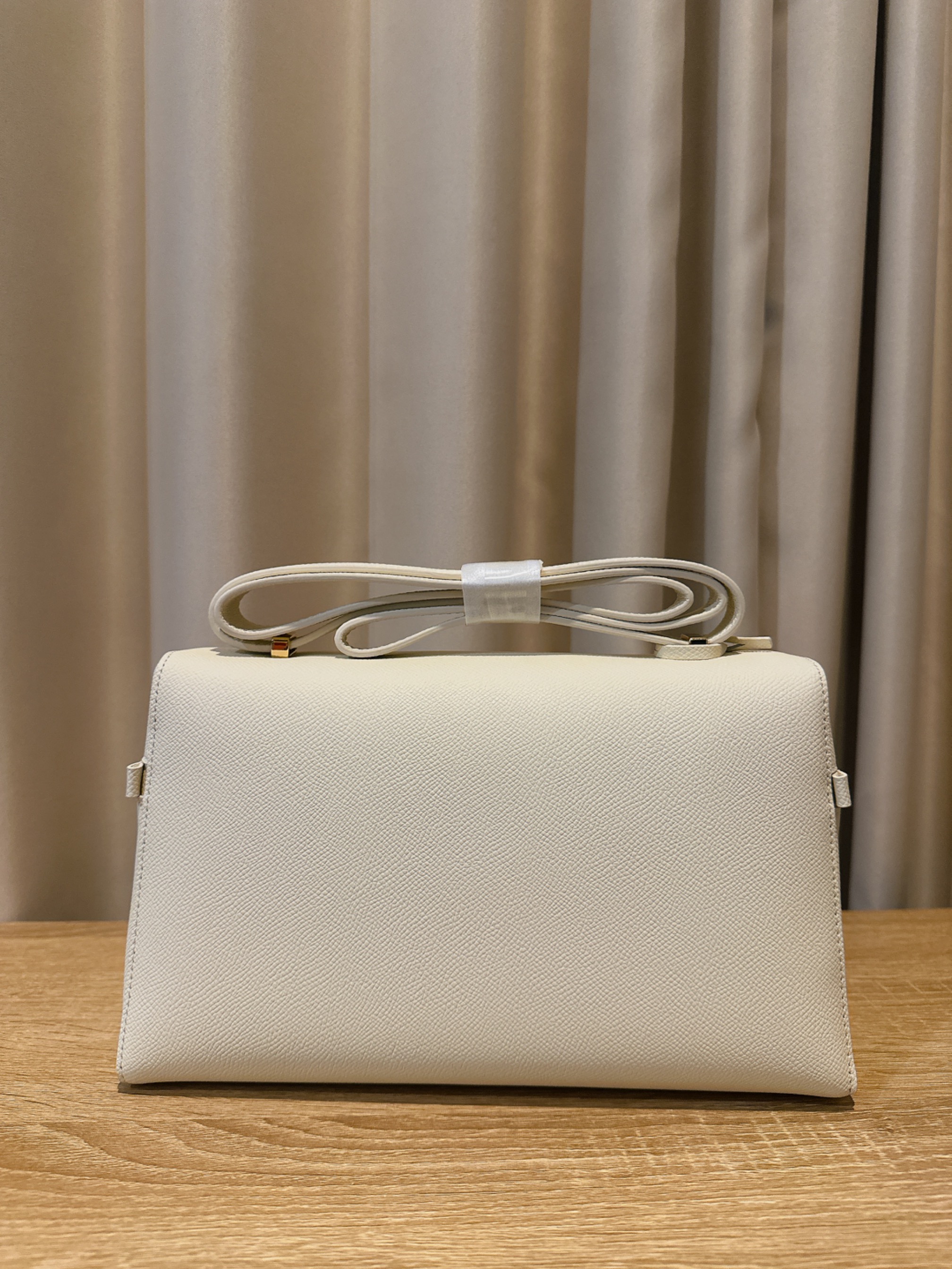 LOUI BEIGE SLING 27 TEXTURED LEATHER