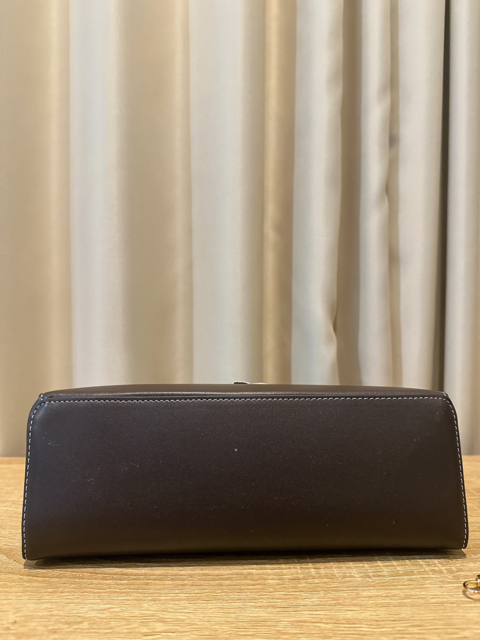 LOUI EBONY 27 IN CALFSKIN LEATHER