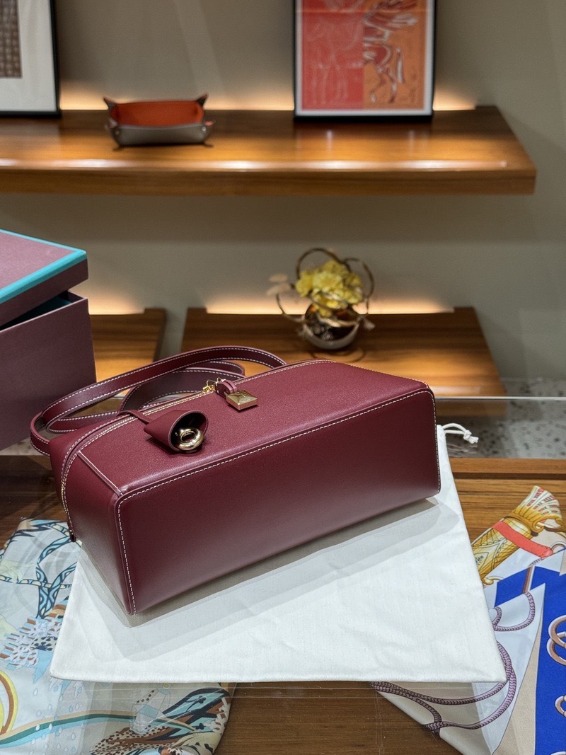 LOUI WINE 27 CALFSKIN LEATHER