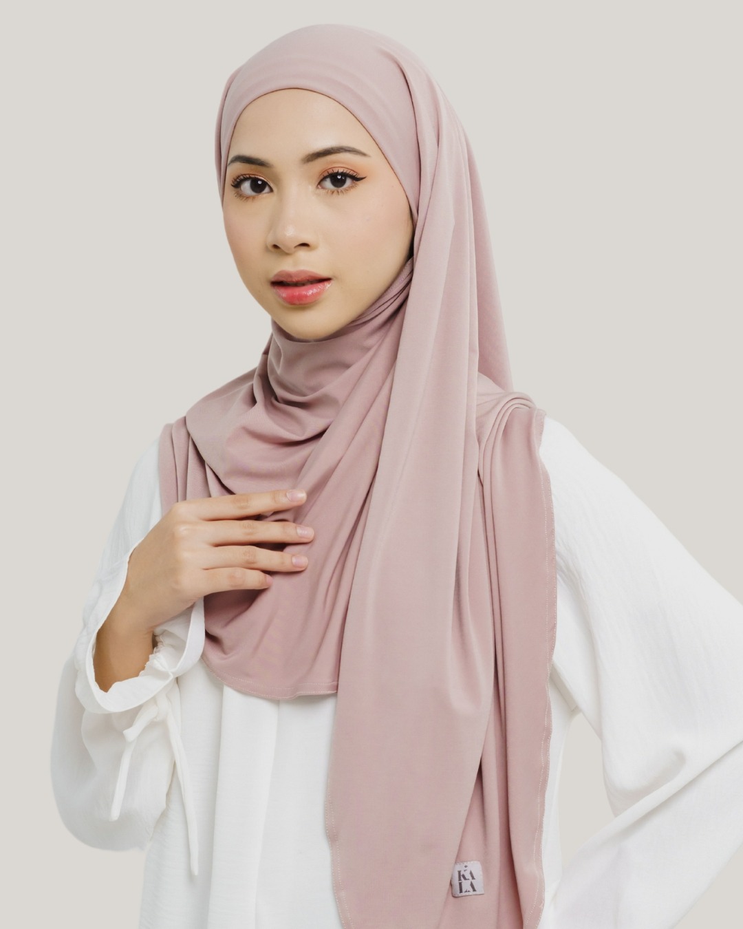 Almara Hijab Instan Pashmina Pin Jersey