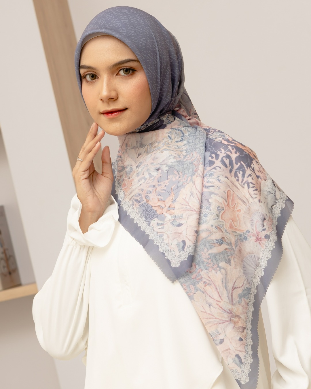 Azure Series Kerudung Voal Motif Premium