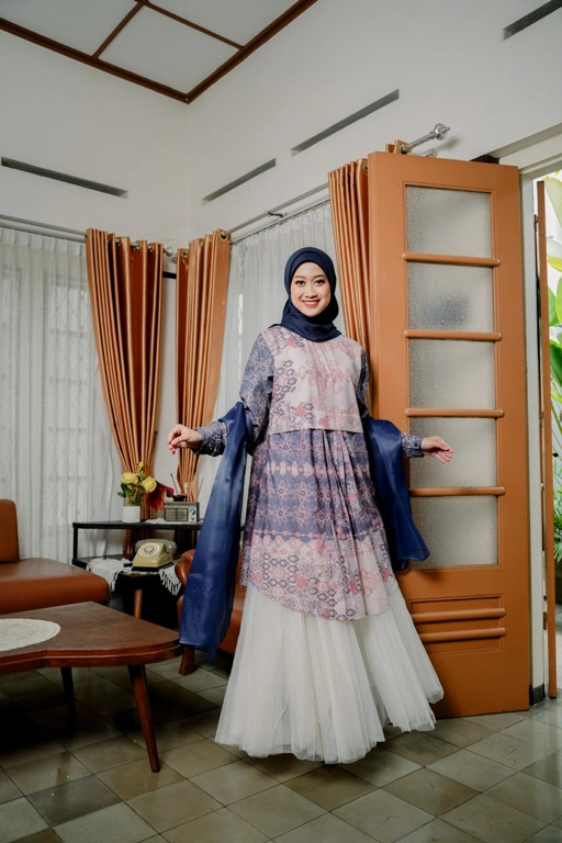 Image of Seroeni Tunik Lebaran Wanita Muslim