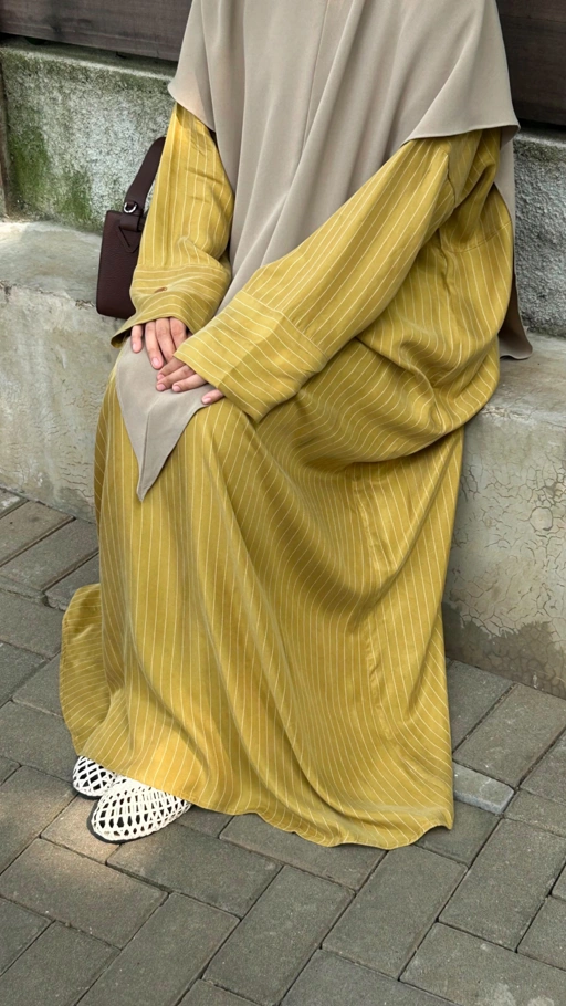 Shina Stripe Abaya 
