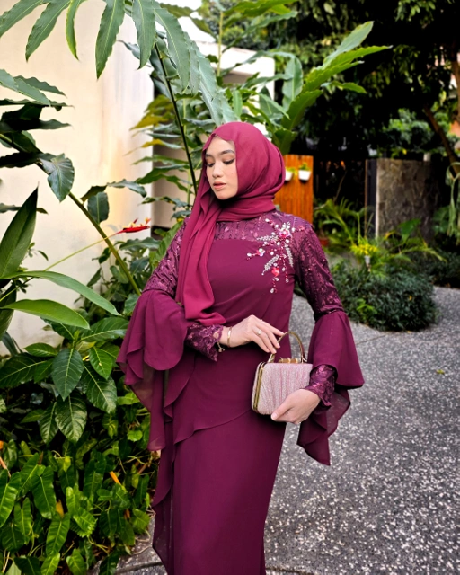 Image of Sarasantika Dress Melayu Brukat Payet Mermaid by dwiwarna.id