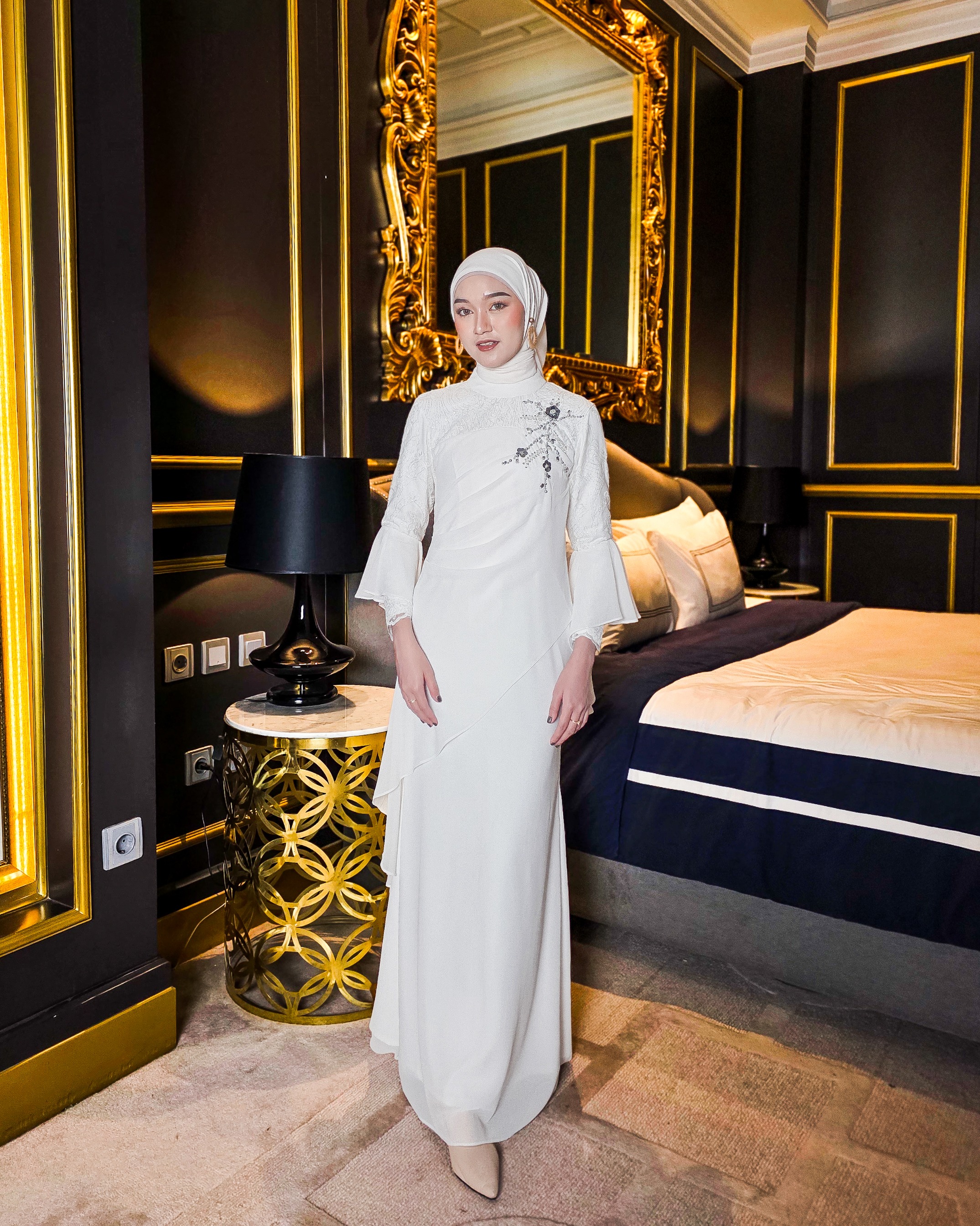 Sarasantika Dress Melayu Brukat Payet Mermaid by dwiwarna.id