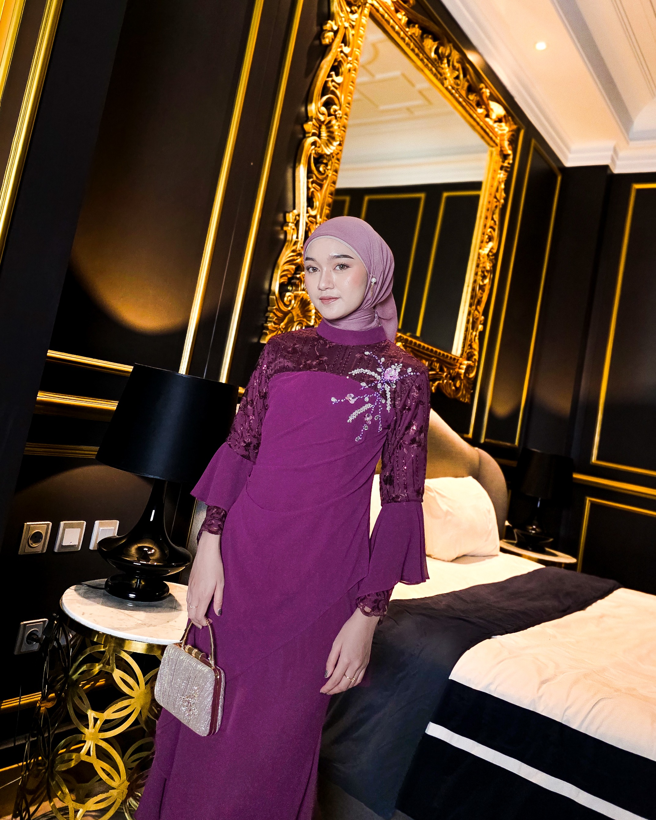 Sarasantika Dress Melayu Brukat Payet Mermaid by dwiwarna.id