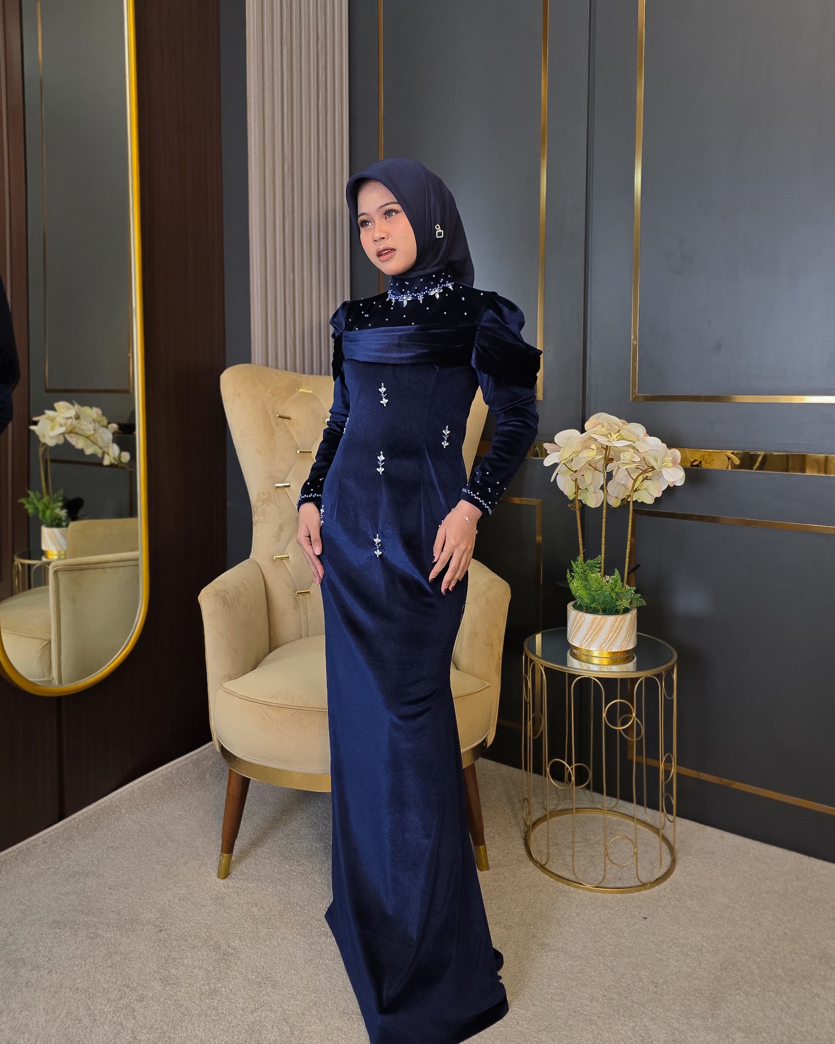 DWIWARNA Sadeera Dress Kondangan Bludru Mermaid Payet Ekslusif by Dwiwarna