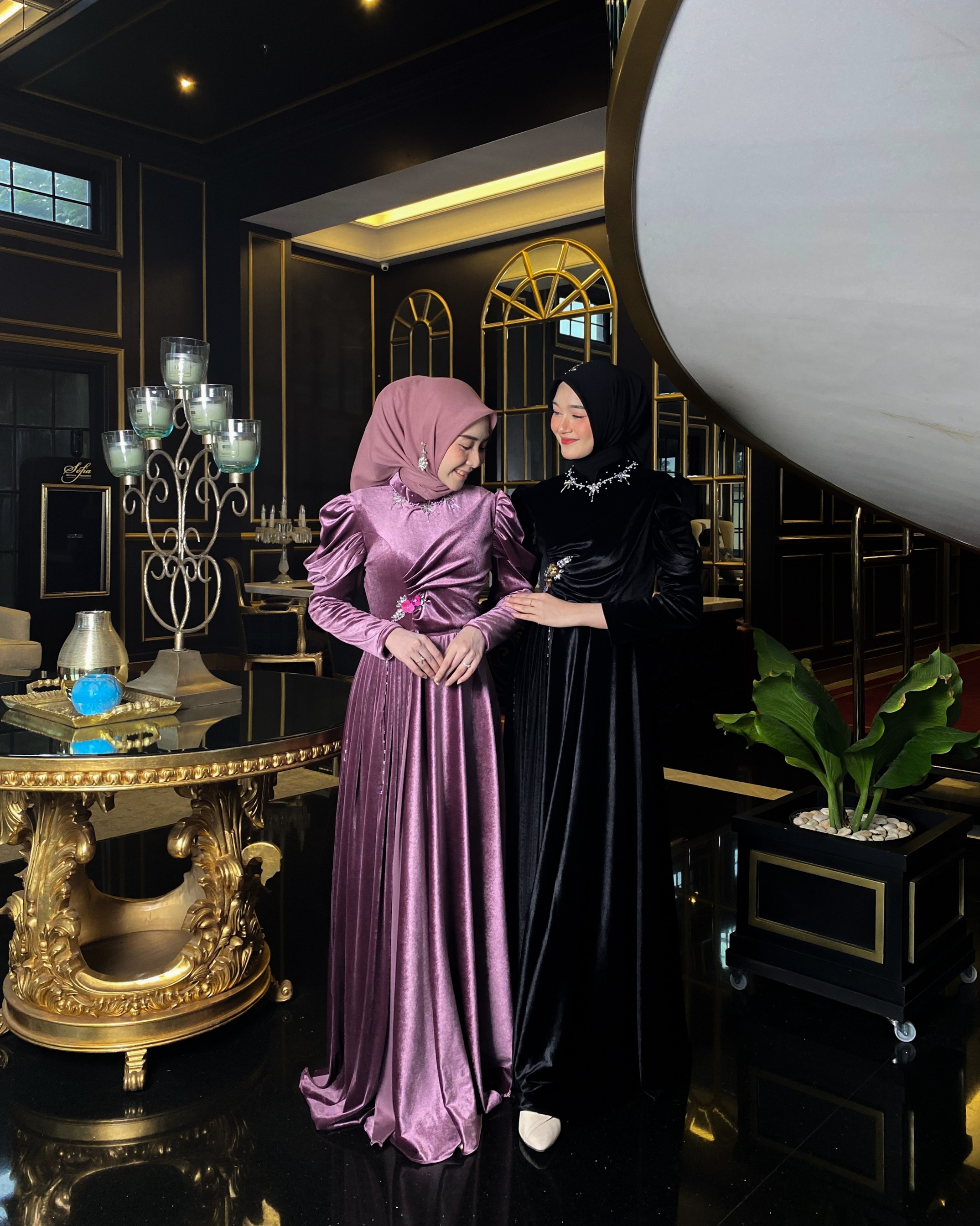 Gressyia Dress Bludru Payet Lebar by Dwiwarna
