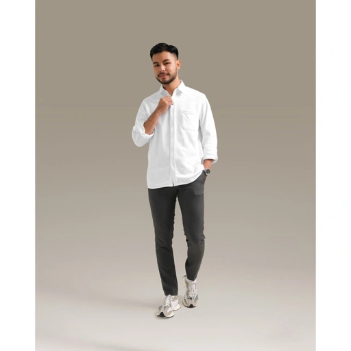 Image of Broodis Kemeja Polos Putih Cotton SOFTEE White Lengan Panjang Slimfit