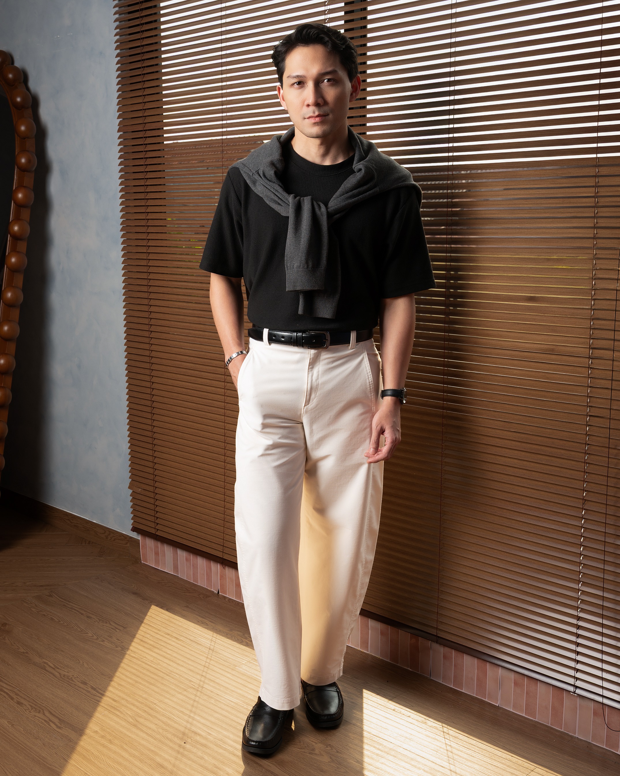 Leon Oversized T-Shirt Dark Tones