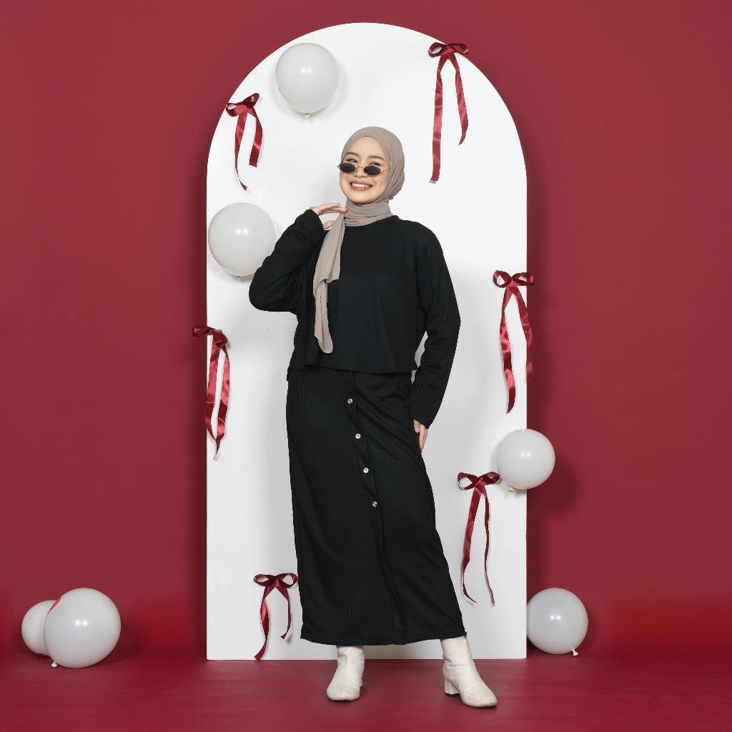 Munabilufiya One Set Knit Waffle Setelan Wanita Kekinian Atasan dan Rok Kancing Wanita