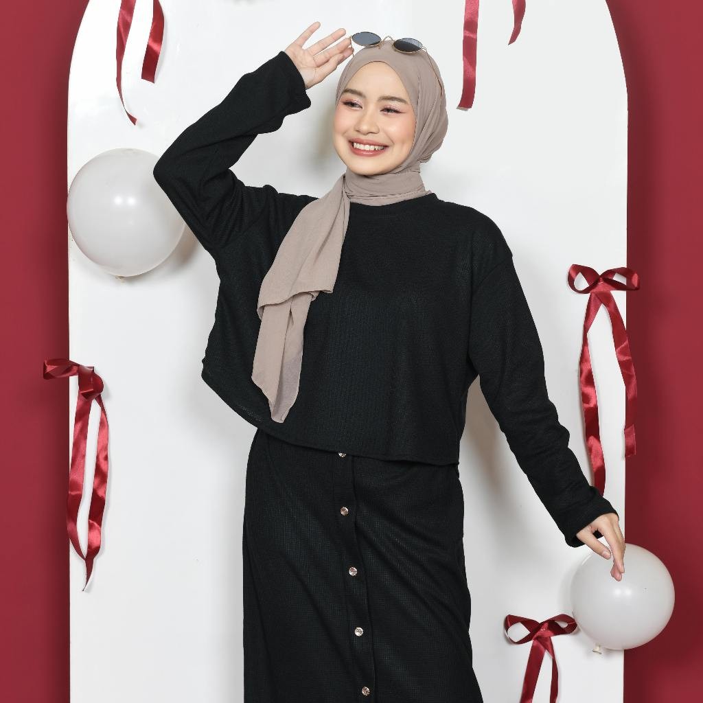 Munabilufiya One Set Knit Waffle Setelan Wanita Kekinian Atasan dan Rok Kancing Wanita