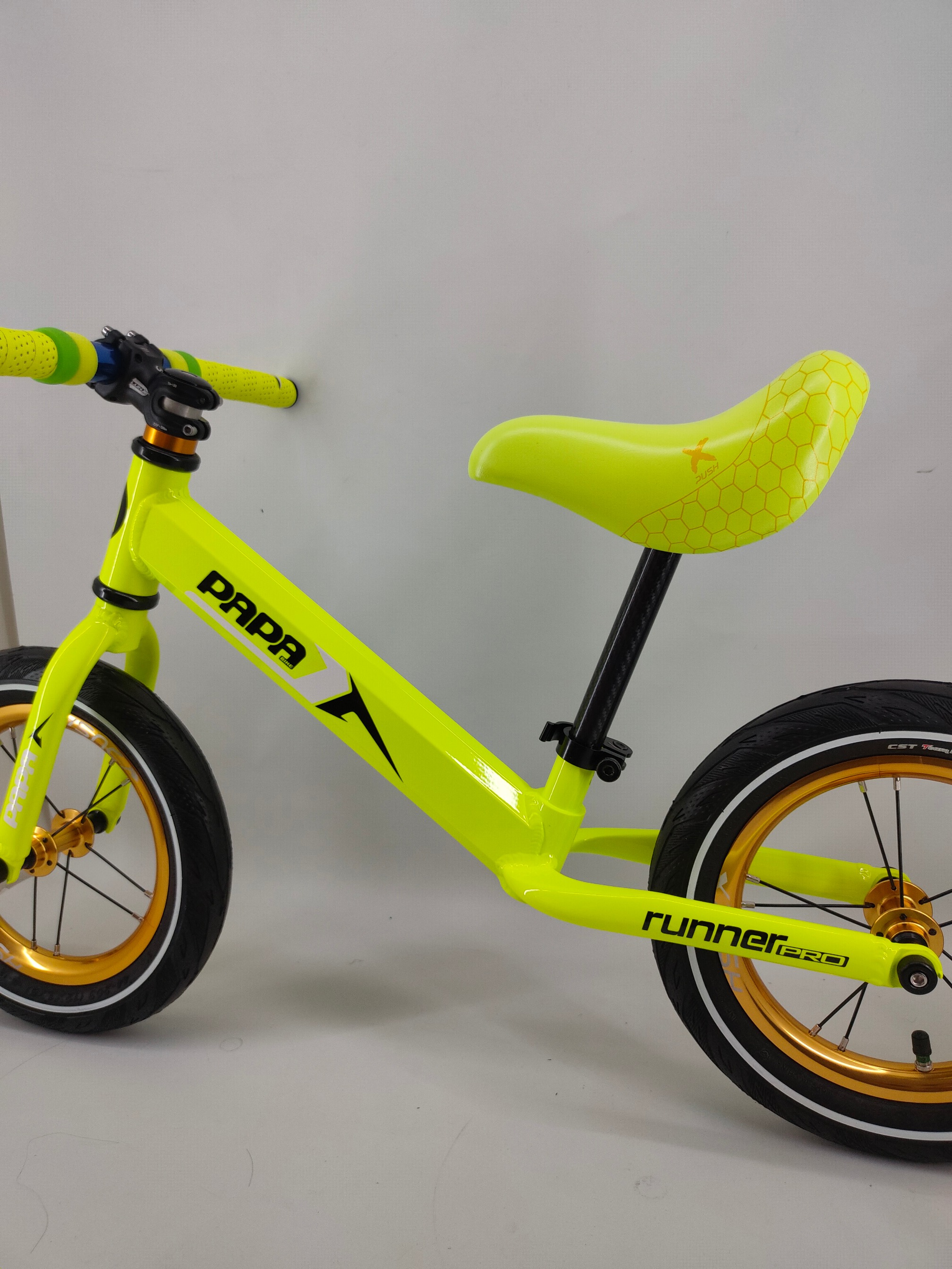 Papabike Runner Pro Custom Upgrade Balance Bike Pushbike Race
