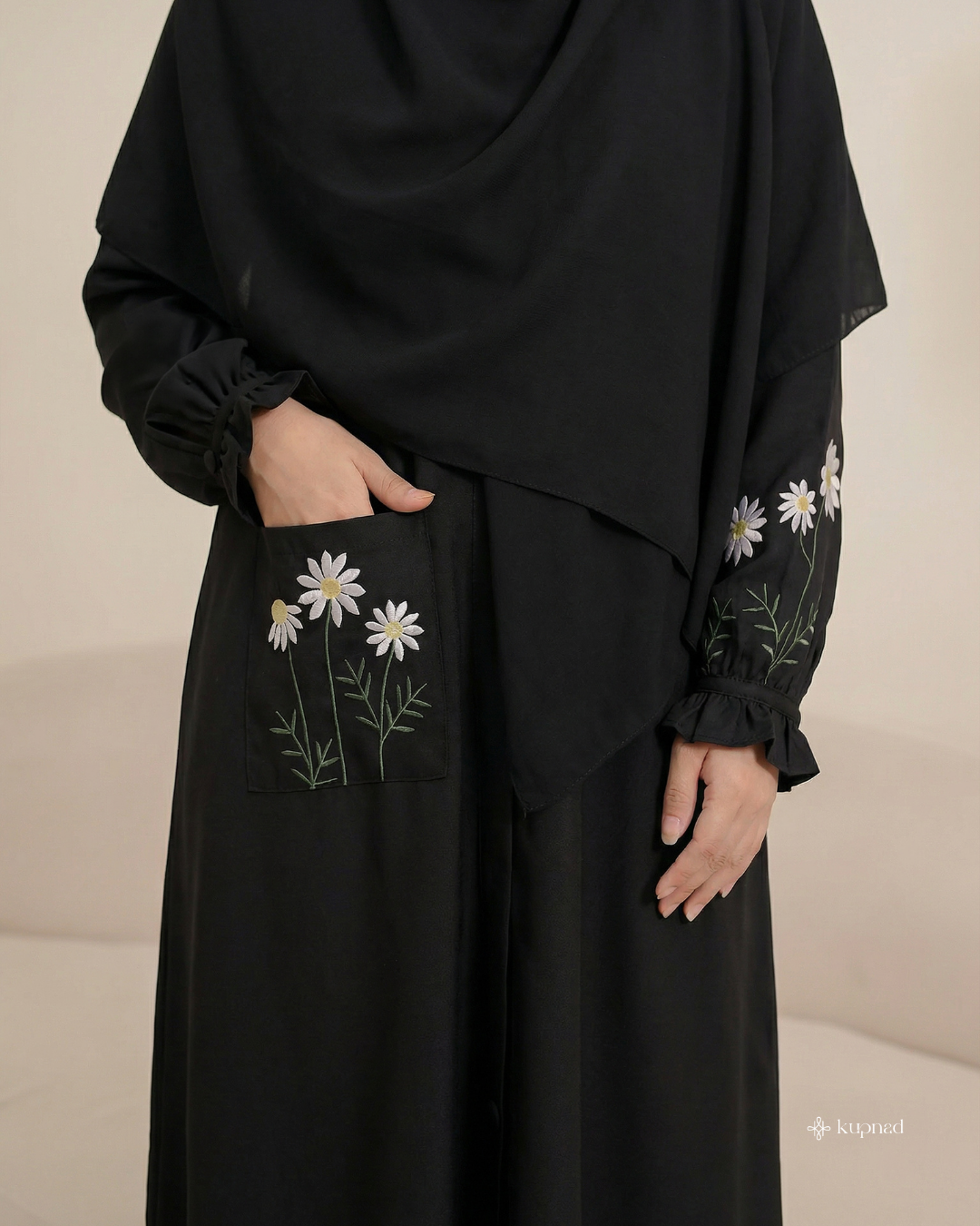 Daisy Dress Black