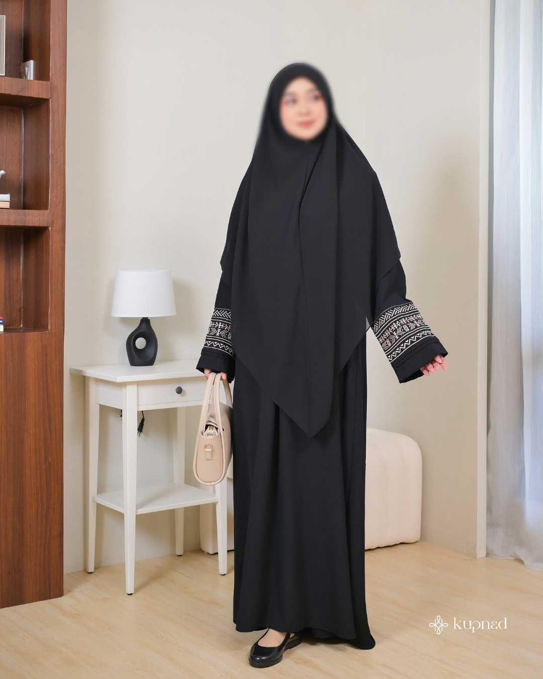 Raudha Abaya Black