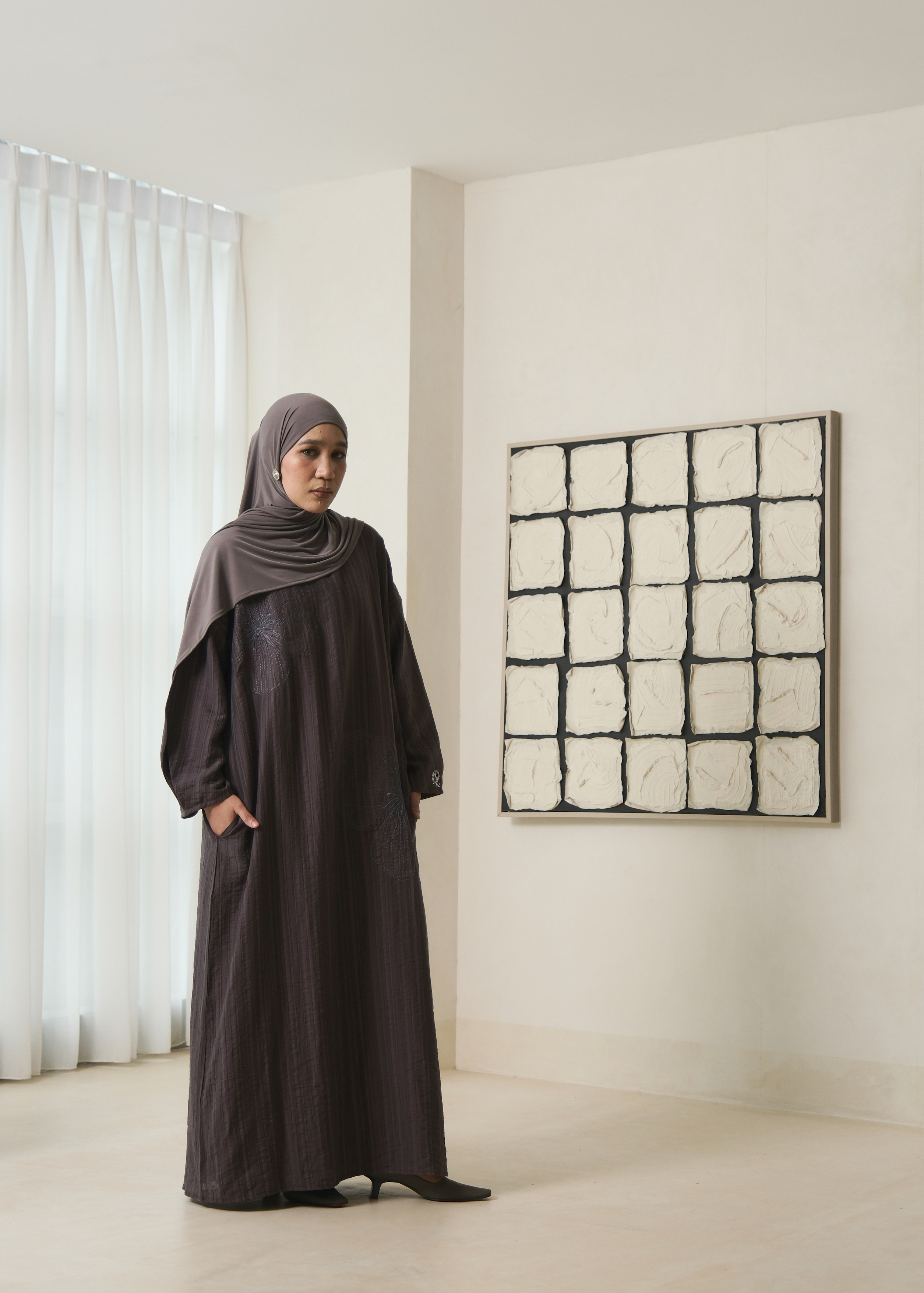 QANNA - Blooming Floral Abaya