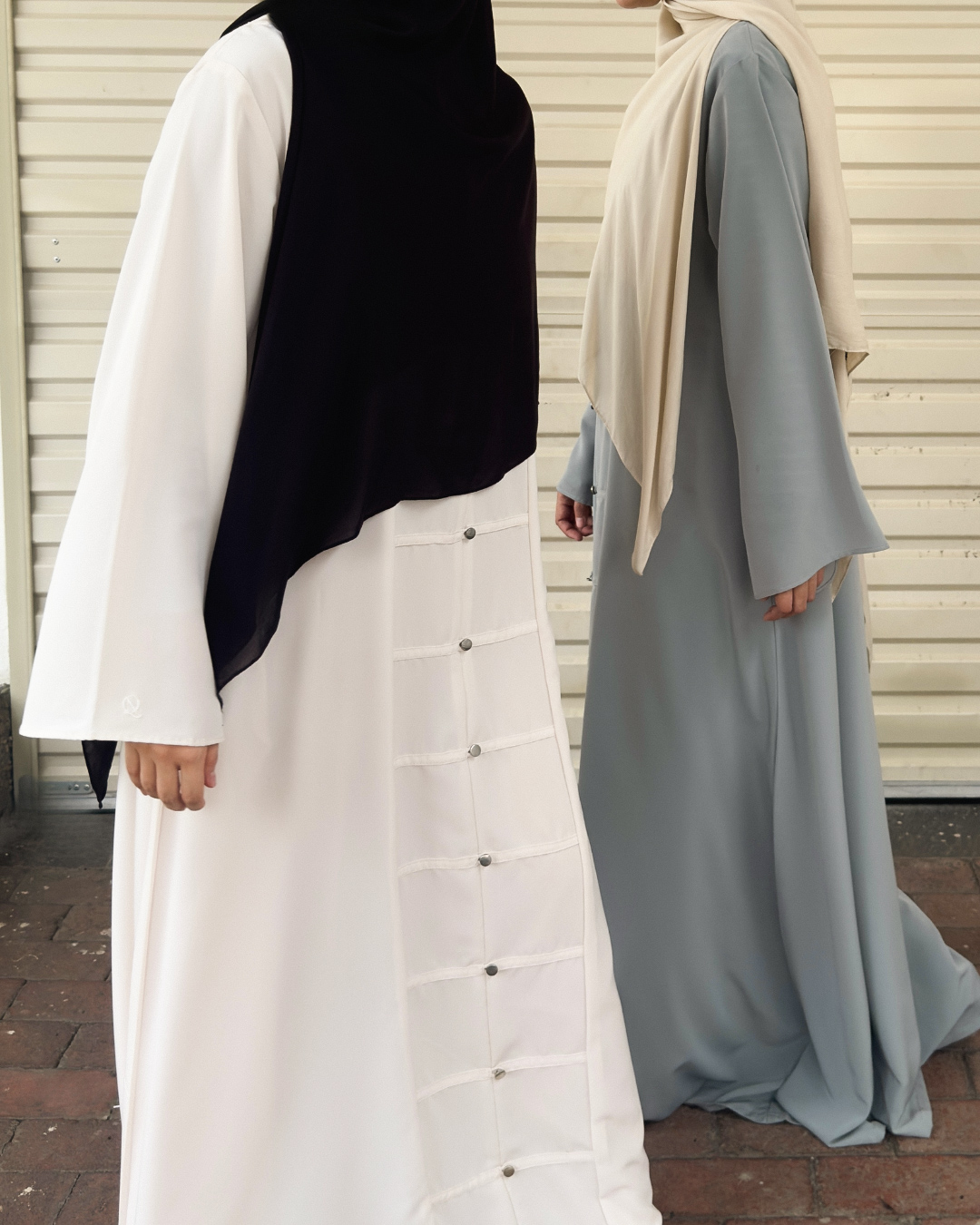 NERA Classic Knot Abaya