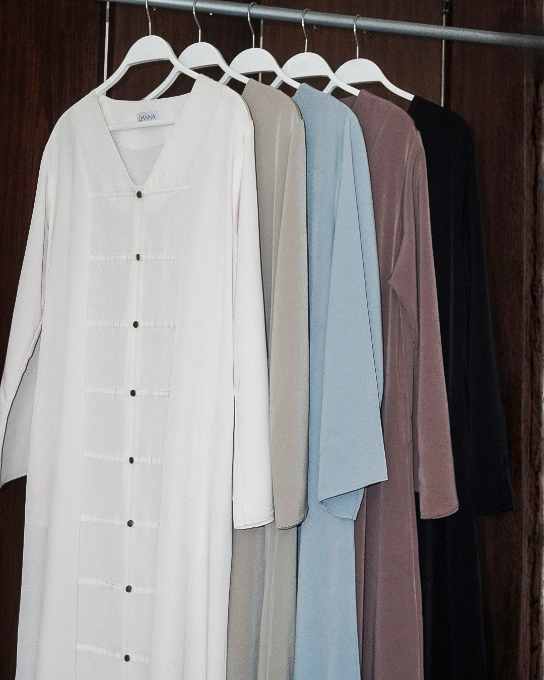 NERA Classic Knot Abaya
