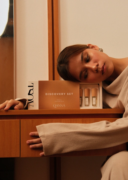 QANNA X TSOV - The Fifth Sense | Bundle Set Asymmetrical Knit Top & Perfume EDP Chapter 3 50ml / Discovery Set 6x5ml