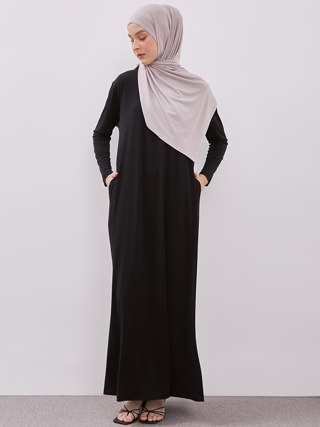 QANNA - Signature Jersey Abaya