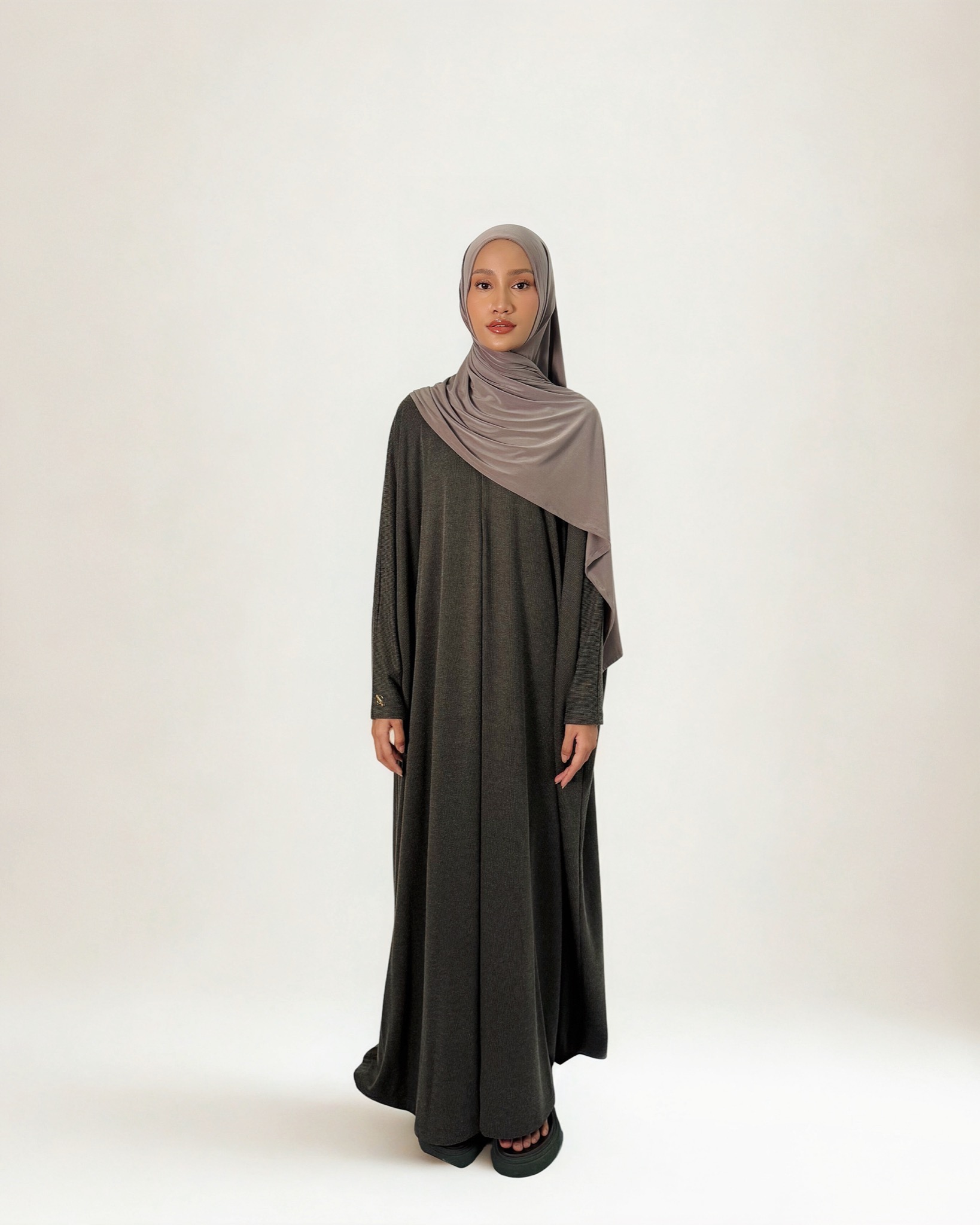Batwing Knit Abaya