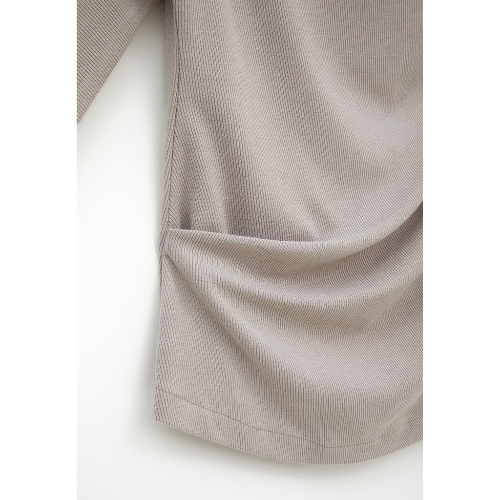 QANNA - Asymmetrical Knit Top