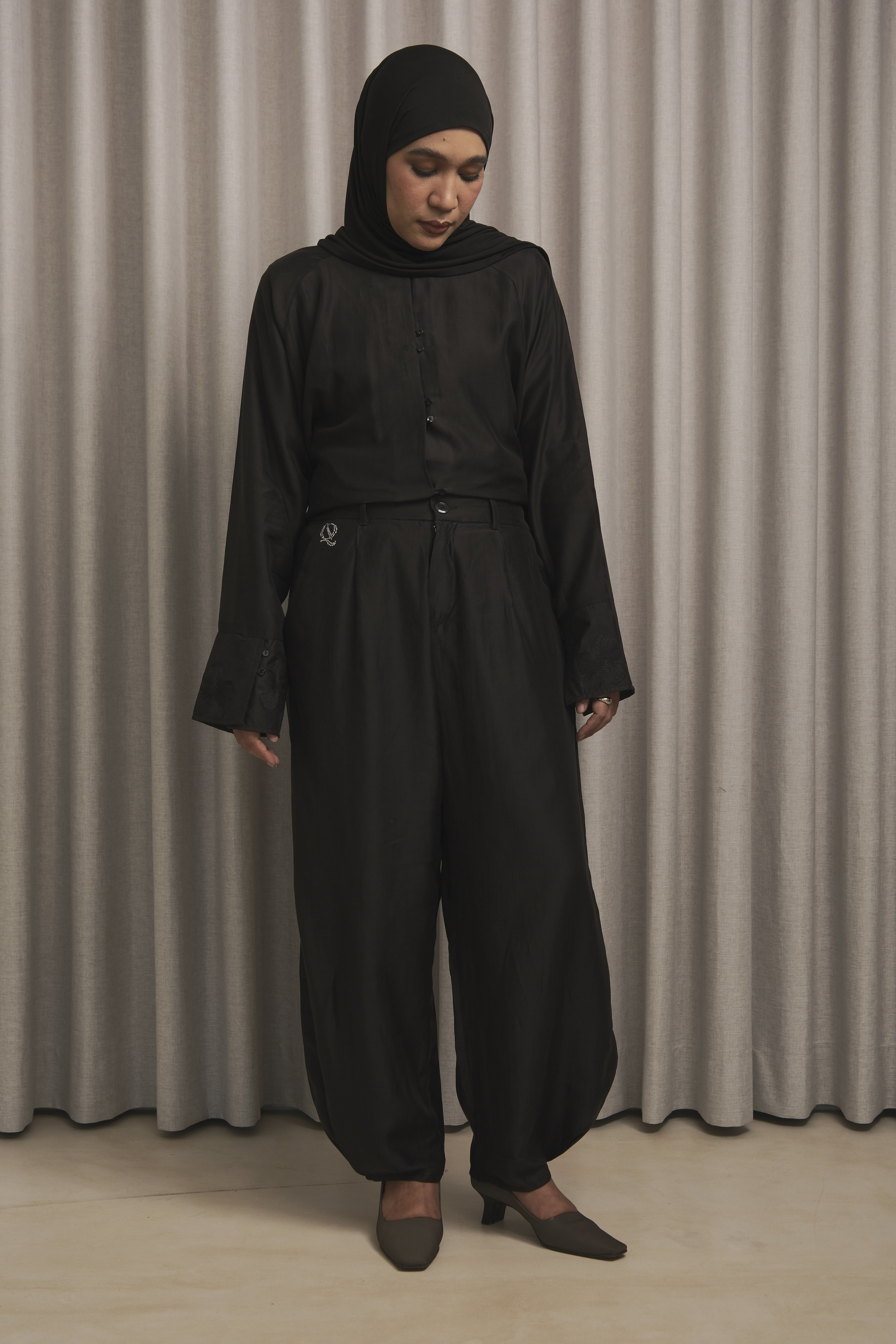 Tencel Barrel Pants