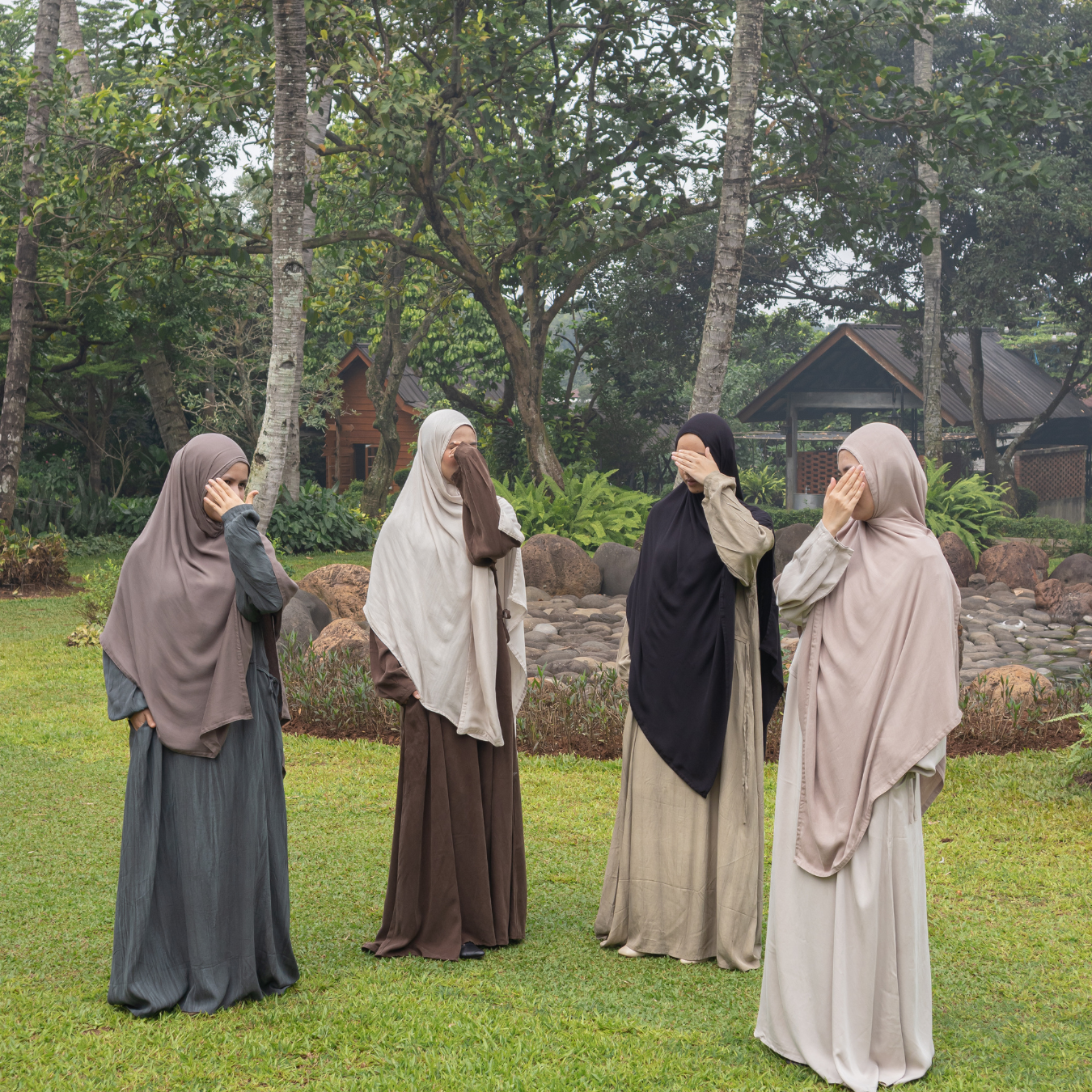 Plaia Abaya Viscose Water Dye | Plaia | Aaleeyah
