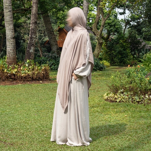 Plaia Abaya Cupro Sandwash | Plaia | Aaleeyah
